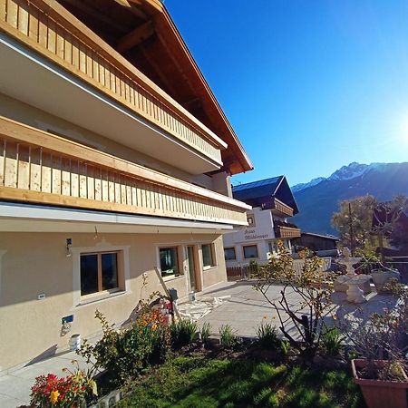 Garni Stubele Bed & Breakfast Tirolo Exterior photo